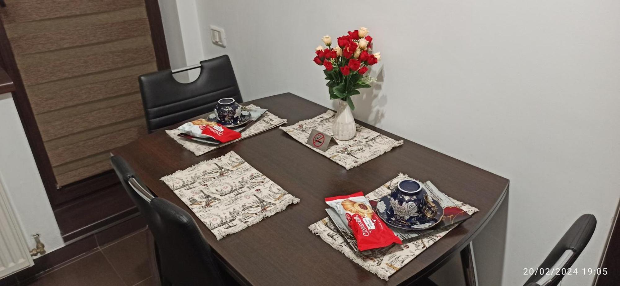 Cozy Magic House - Unirii Square Lägenhet Bukarest Exteriör bild