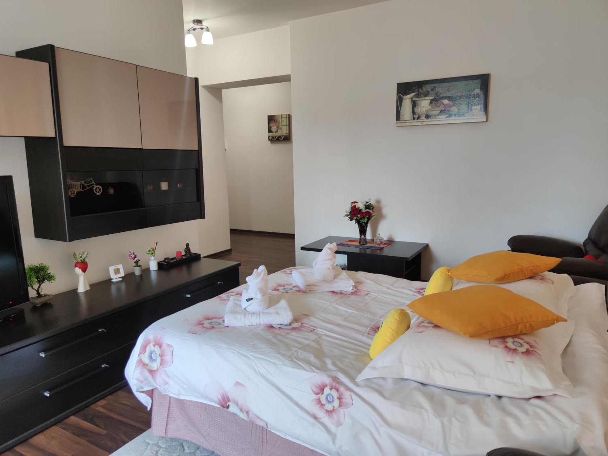 Cozy Magic House - Unirii Square Lägenhet Bukarest Exteriör bild